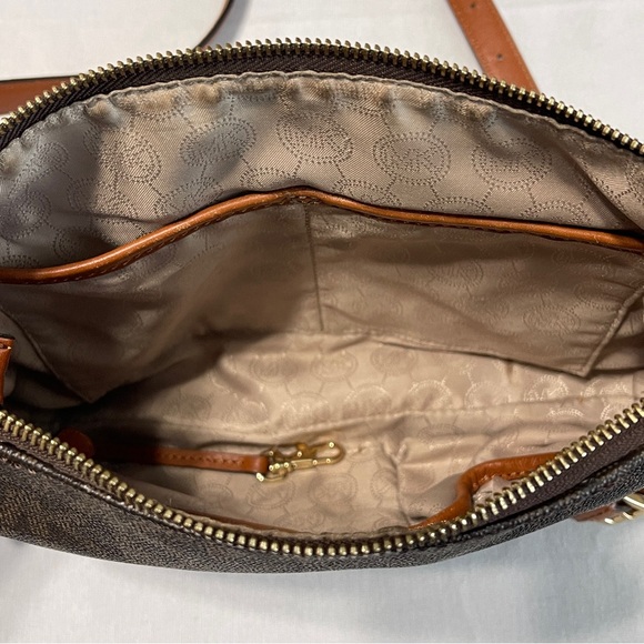 Michael Kors FALLON MD Crossbody Messenger Purse Brown Bristish Tan Trim MK Logo - Picture 7 of 11